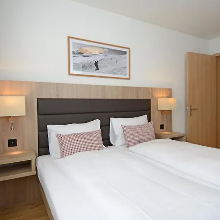 Pradas Brigels.10 Apartment *